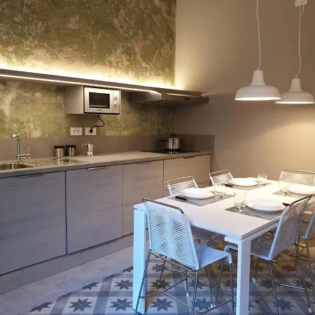 Casa222 - Stylish Old Town - 5' Station To Cinque Terre *